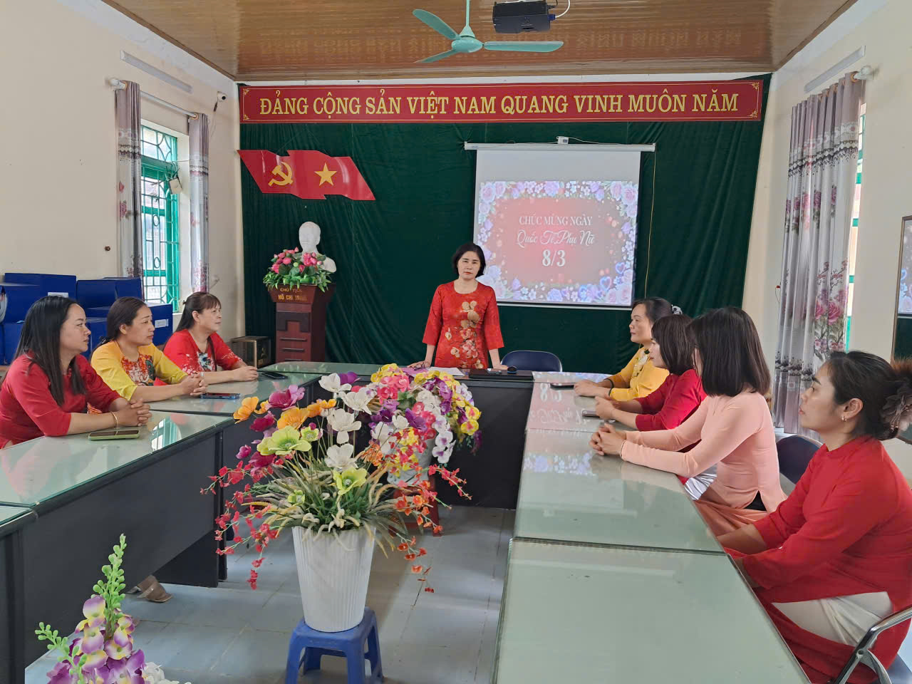 TRƯỜNG TIỂU HỌC  SỐ  2 QUÀI NƯA TỔ CHỨC HOẠT ĐỘNG KỶ NIỆM NGÀY QUỐC TẾ PHỤ NỮ 8/3